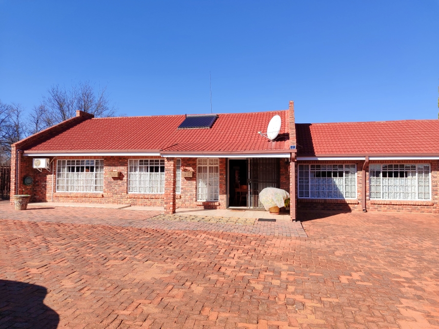 3 Bedroom Property for Sale in Vaal Park North West
